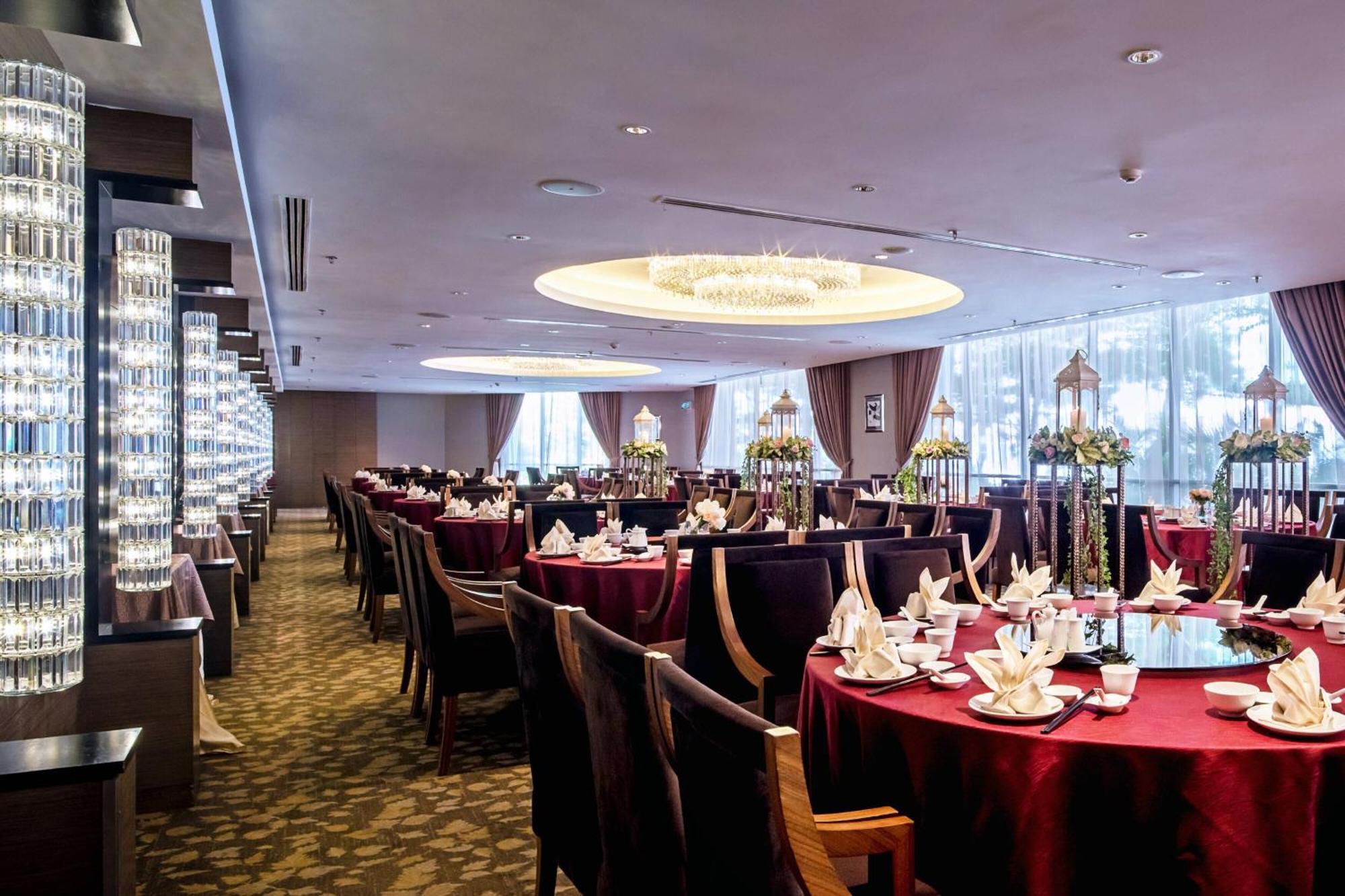 Renaissance 5* Johor Bahru