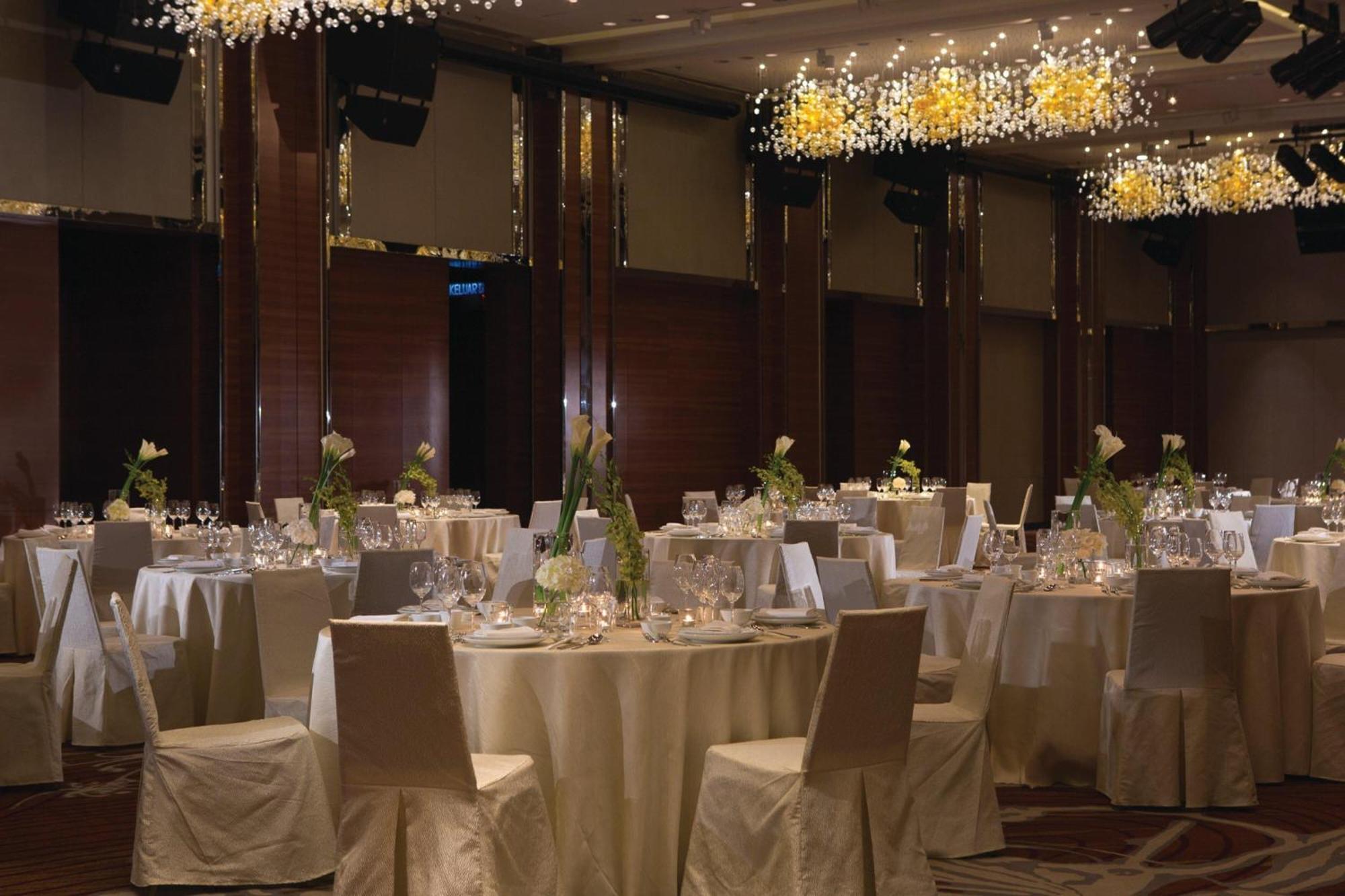 Hotel Renaissance 5*