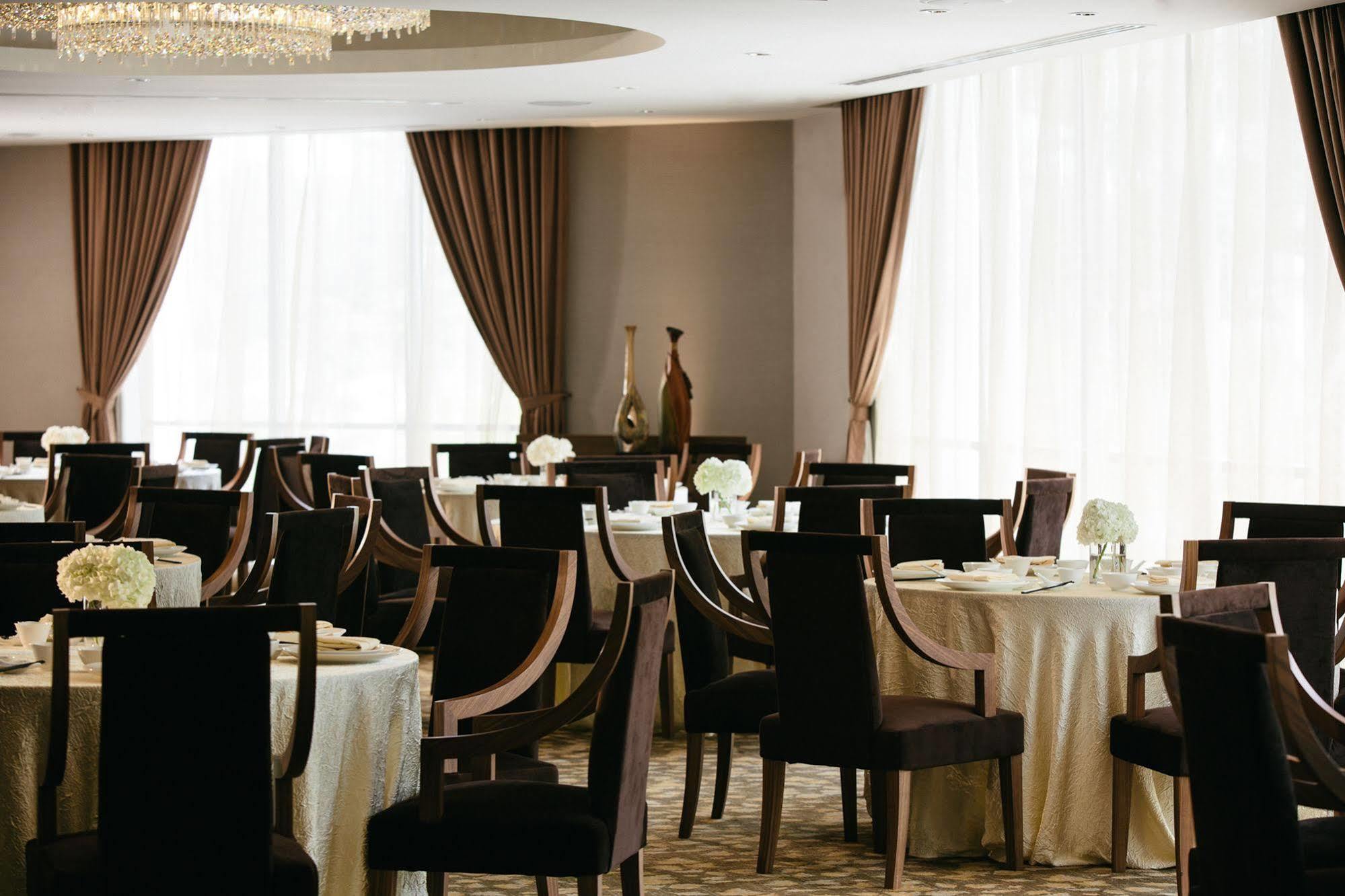 Renaissance 5* Johor Bahru
